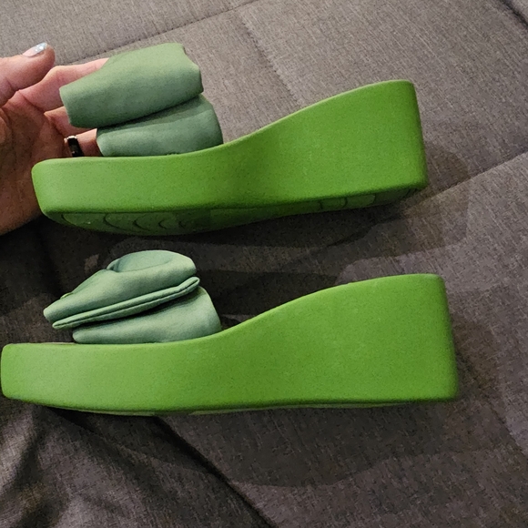 Kate Spade Brand New Wedges - Picture 4 of 11